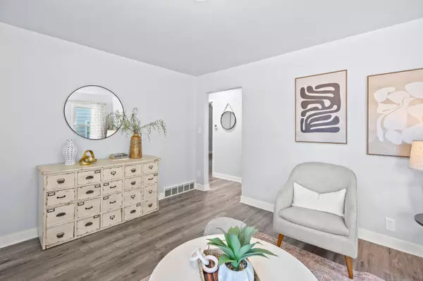 4452 N Sheffield, Shorewood, WI 53211