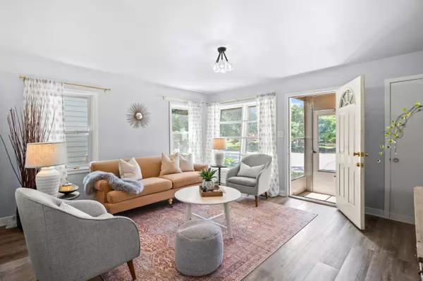 4452 N Sheffield, Shorewood, WI 53211