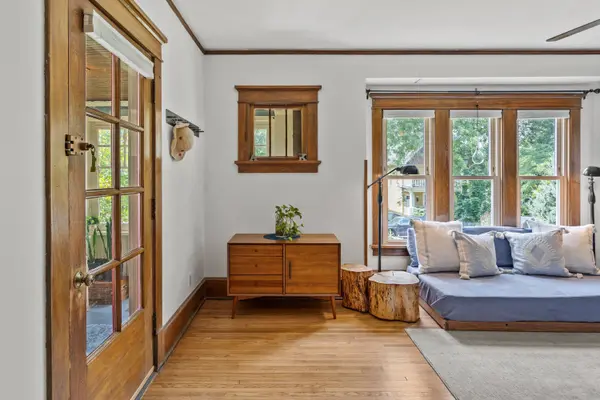 3074 S Wentworth, Milwaukee, WI 53207