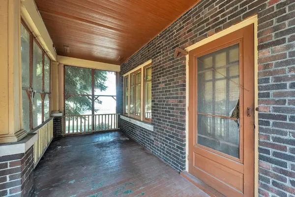 5103 19th, Kenosha, WI 53140