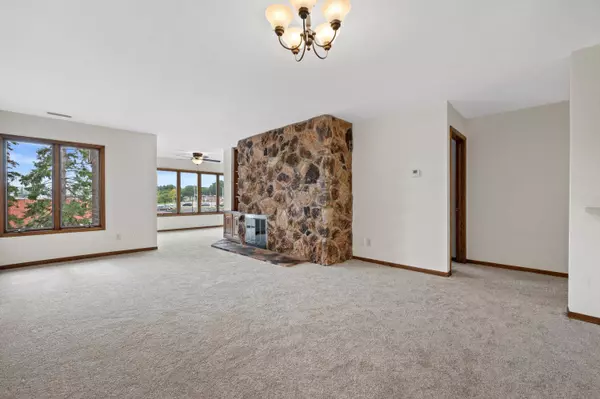 N84W15750 Ridge Unit 204, Menomonee Falls, WI 53051