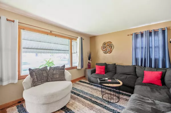 3612 S 24th, Milwaukee, WI 53221