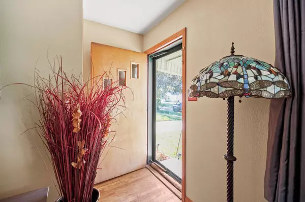 3612 S 24th, Milwaukee, WI 53221