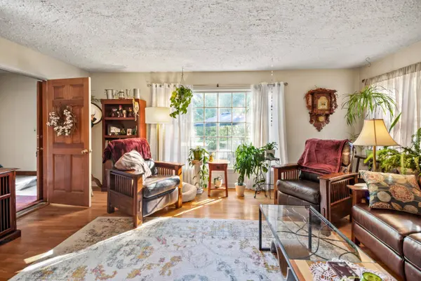 1700 E Menlo Unit 1702, Shorewood, WI 53211