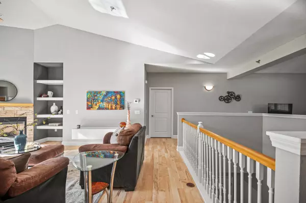 8485 S Ashbury Unit 202, Oak Creek, WI 53154