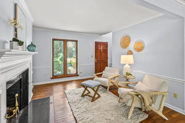 1030 W Ravine, Bayside, WI 53217