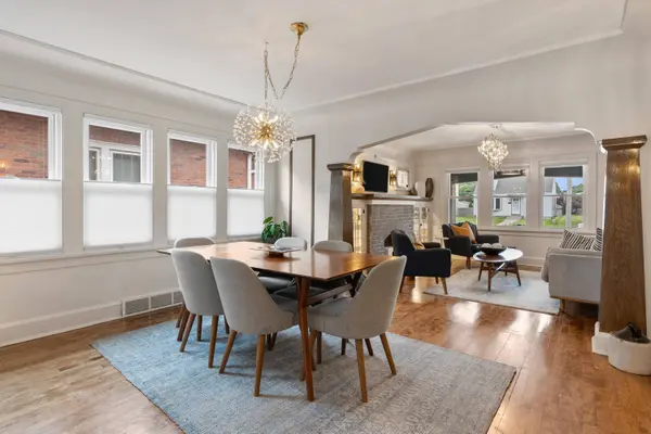 3332 S Kinnickinnic, Milwaukee, WI 53207