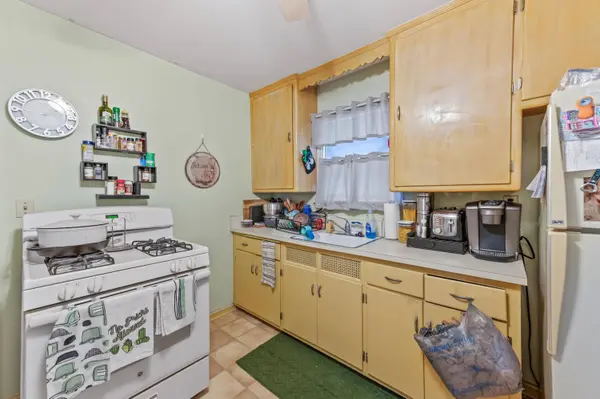 5607 W Wisconsin Unit 5609, Milwaukee, WI 53213