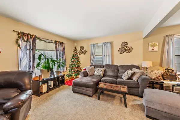 5607 W Wisconsin Unit 5609, Milwaukee, WI 53213