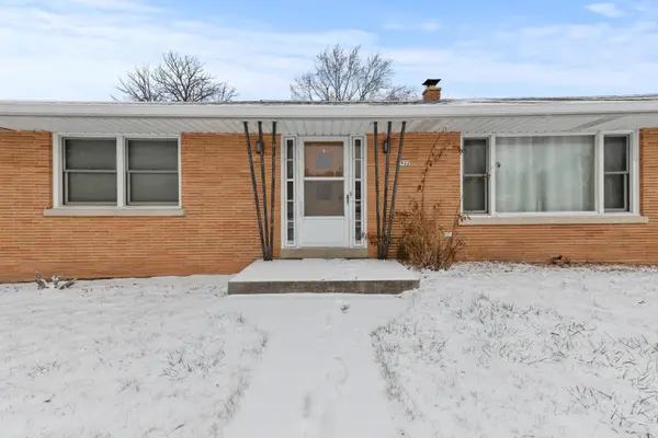 1922 W Mill, Glendale, WI 53209