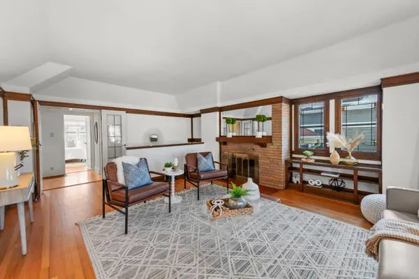 2014 N 83rd, Wauwatosa, WI 53213