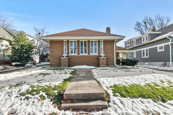 2014 N 83rd, Wauwatosa, WI 53213