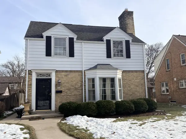 5234 N Berkeley, Whitefish Bay, WI 53217