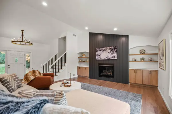 279 High Forest, Grafton, WI 53012