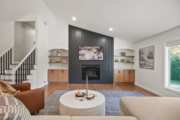 279 High Forest, Grafton, WI 53012