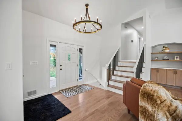 279 High Forest, Grafton, WI 53012