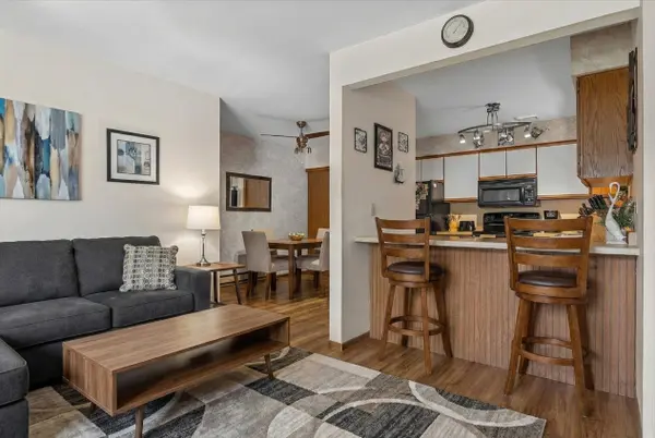 S75W16788 Jacob Unit 12, Muskego, WI 53150