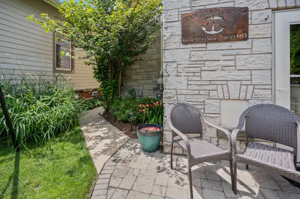 3046 N Newhall, Milwaukee, WI 53211