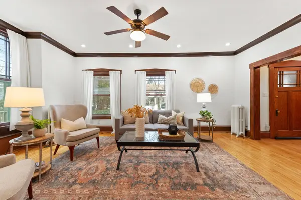 2410 E Stratford, Shorewood, WI 53211