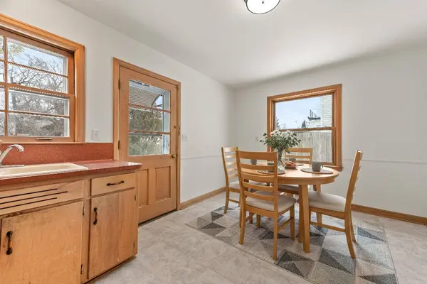 8338 N Whitney, Fox Point, WI 53217