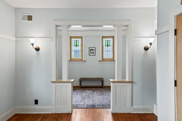 2555 N Pierce, Milwaukee, WI 53212