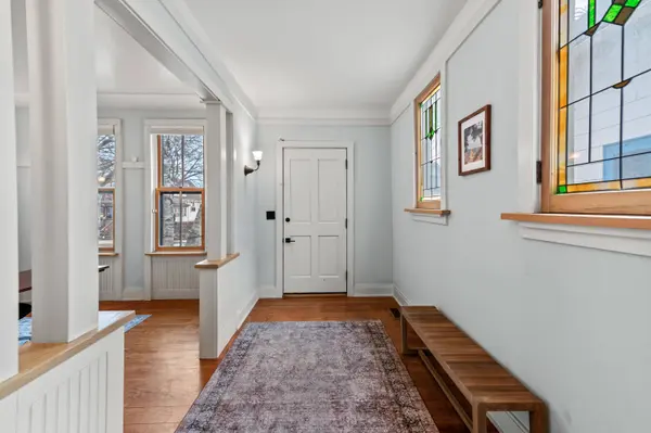 2555 N Pierce, Milwaukee, WI 53212