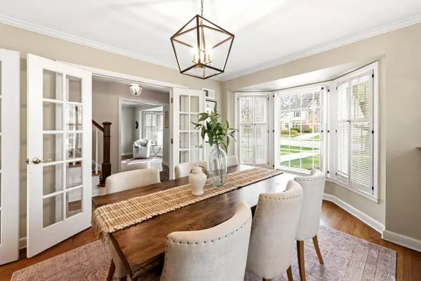 4855 N Ardmore, Whitefish Bay, WI 53217