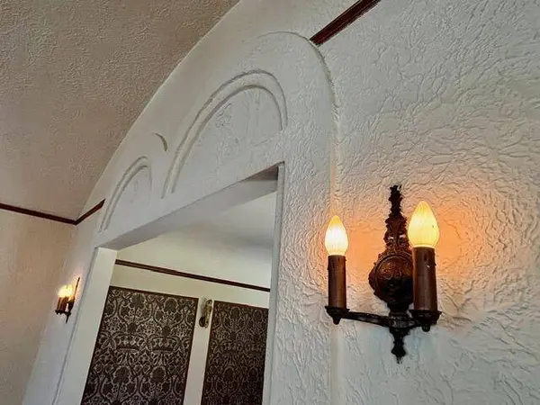 1225 E Townsend, Milwaukee, WI 53212