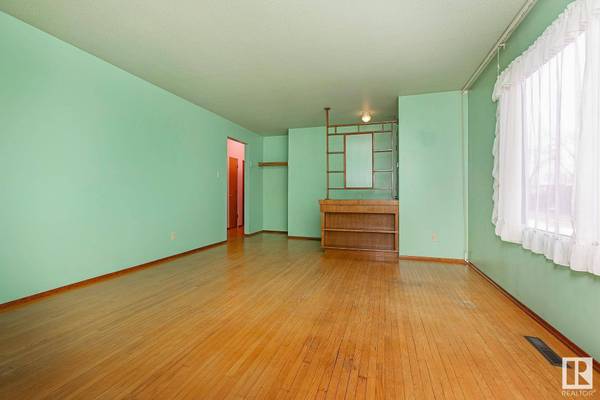 Edmonton, AB T5L 4C2