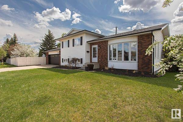 18317 99 AV NW, Edmonton, AB T5T 4L4