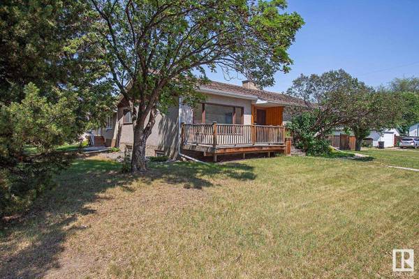 5508 120 AV NW, Edmonton, AB T5W 1L3