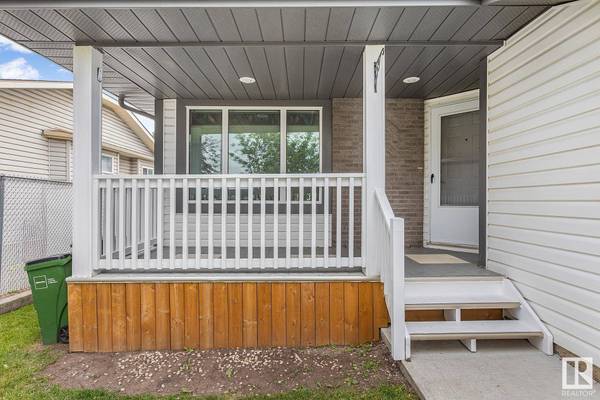 13145 137 ST NW, Edmonton, AB T5L 5A1