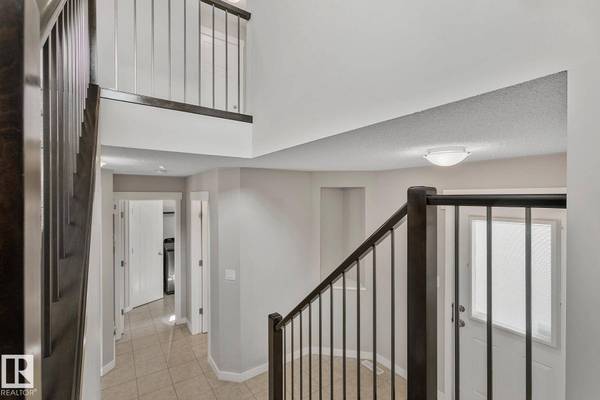 1129 59A ST SW, Edmonton, AB T6X 0T2