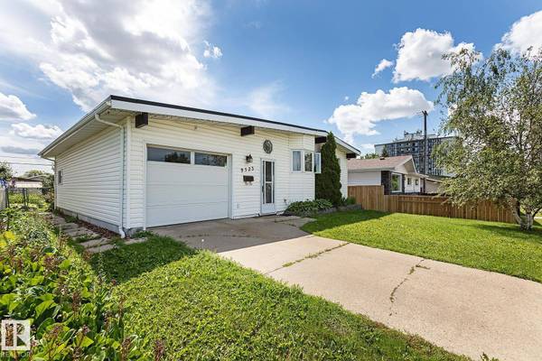 9523 134 AV NW, Edmonton, AB T5E 1H8