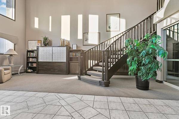 #506 182 HADDOW CL NW, Edmonton, AB T6R 2V1