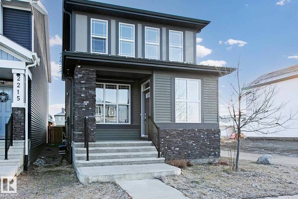 2219 160 ST SW, Edmonton, AB T6W 4E5