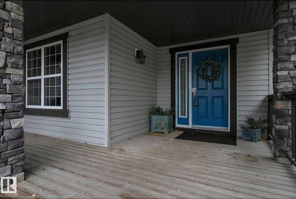 1110 CONNELLY CO SW, Edmonton, AB T6W 0R4