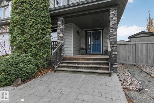 1110 CONNELLY CO SW, Edmonton, AB T6W 0R4