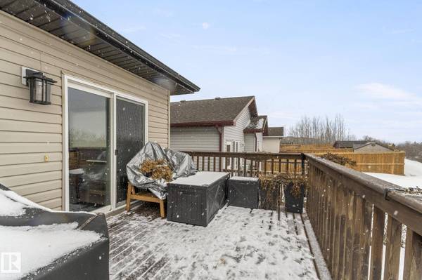 9308 106 AV, Morinville, AB T8R 1C7