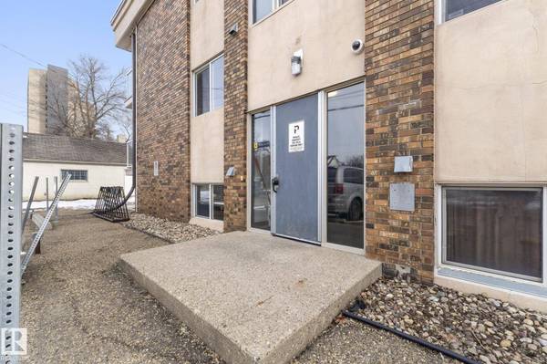 Edmonton, AB T5K 2A3