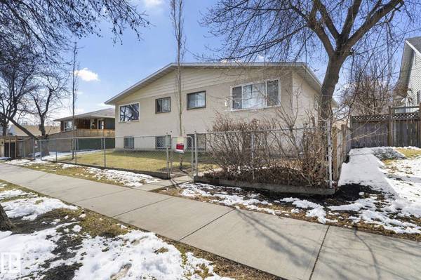 12210 92 ST NW, Edmonton, AB T5G 1B3