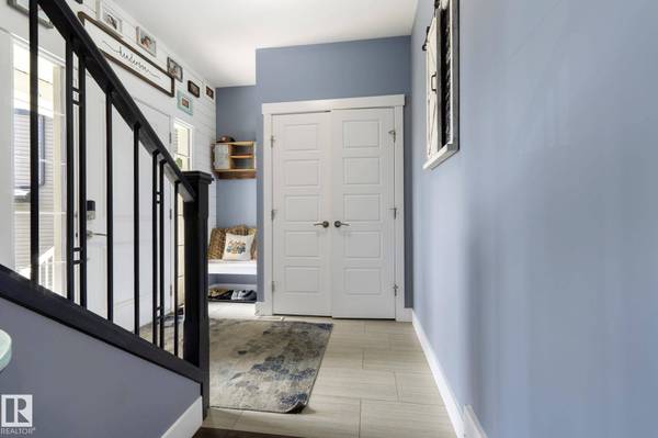 1082 ALLENDALE CR, Sherwood Park, AB T8H 0X7