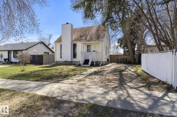 10117 103 AV, Morinville, AB T8R 1A7