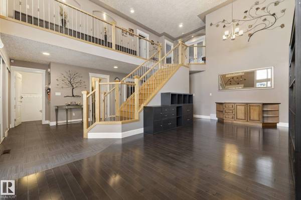 13407 161 AV NW, Edmonton, AB T6V 0B9
