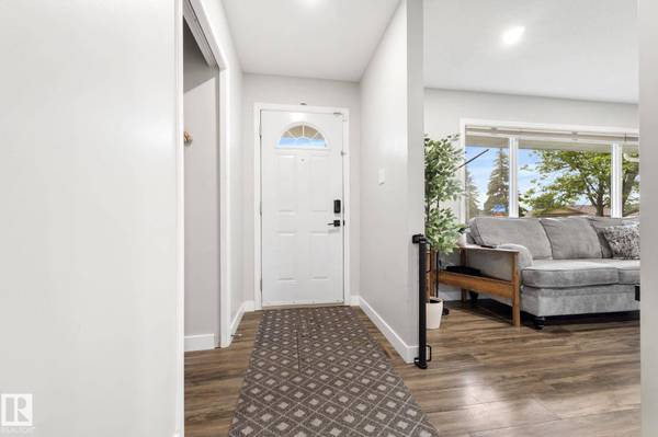 4702 50 AV, Beaumont, AB T4X 1H5