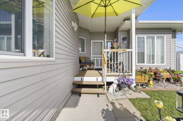 4809 55 ST, Bruderheim, AB T0B 0S0