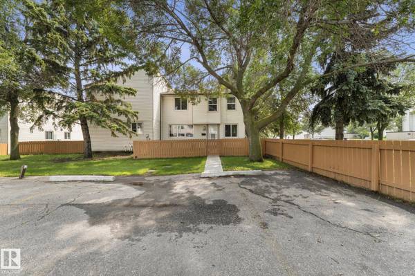 6533 180 ST NW, Edmonton, AB T5T 2A3