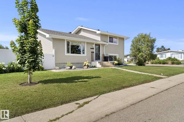 14402 64 ST NW, Edmonton, AB T5A 2C1