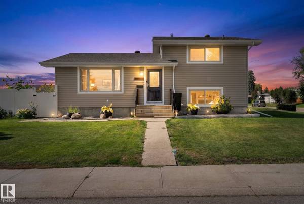 14402 64 ST NW, Edmonton, AB T5A 2C1