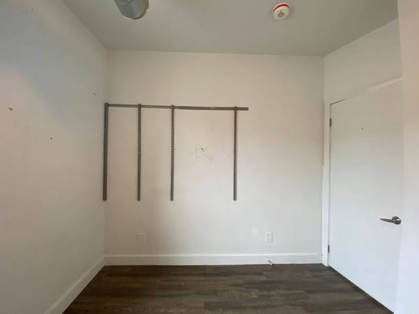 344 Bartlett AVE N #1, Toronto W02, ON M6H 3G7